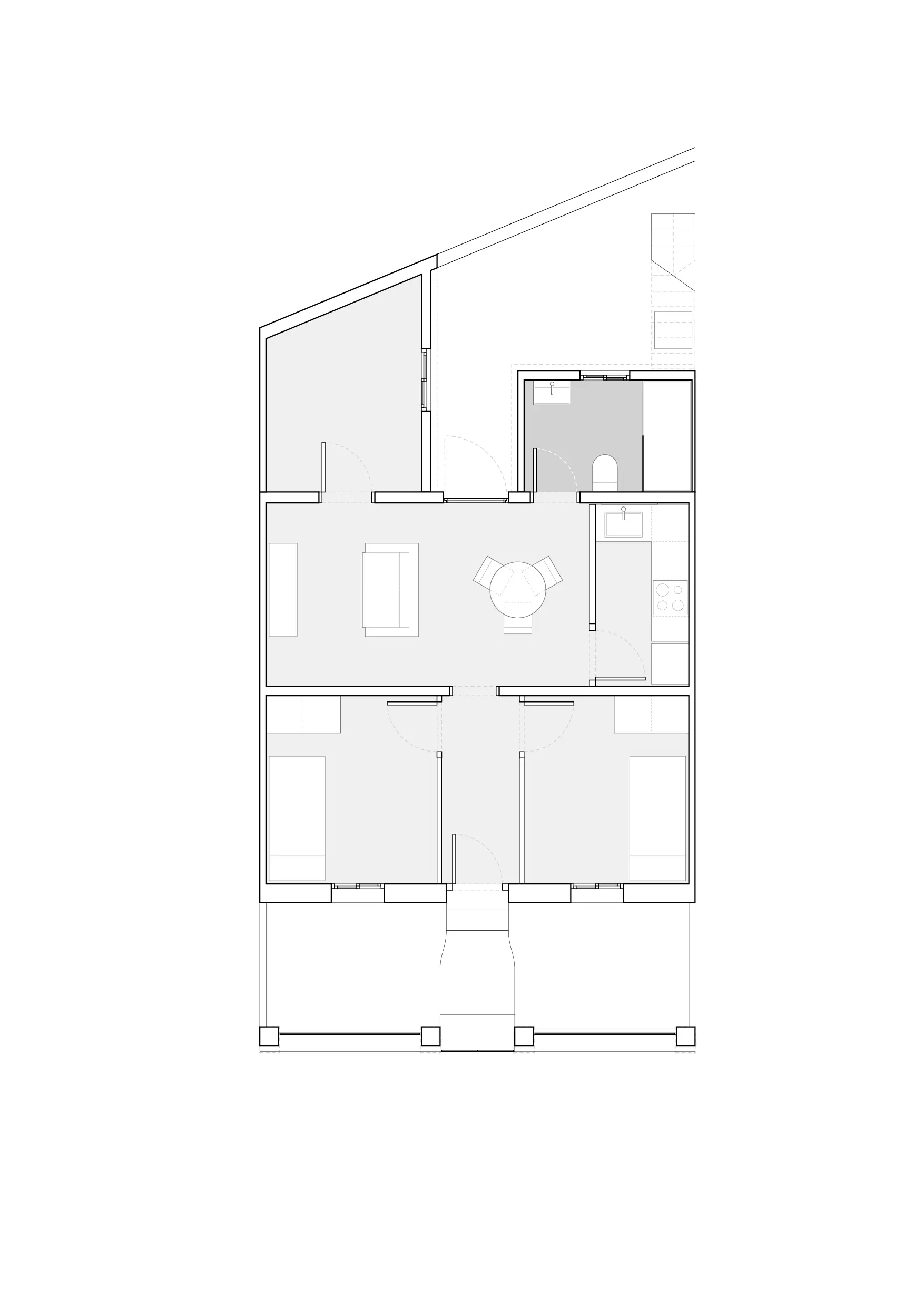 Plano de planta del estado previo de vivienda reformada en Badalona, con distribución de salón comedor, cocina, habitaciones, baño y acceso al patio posterior. Proyecto de Tova Arquitectura